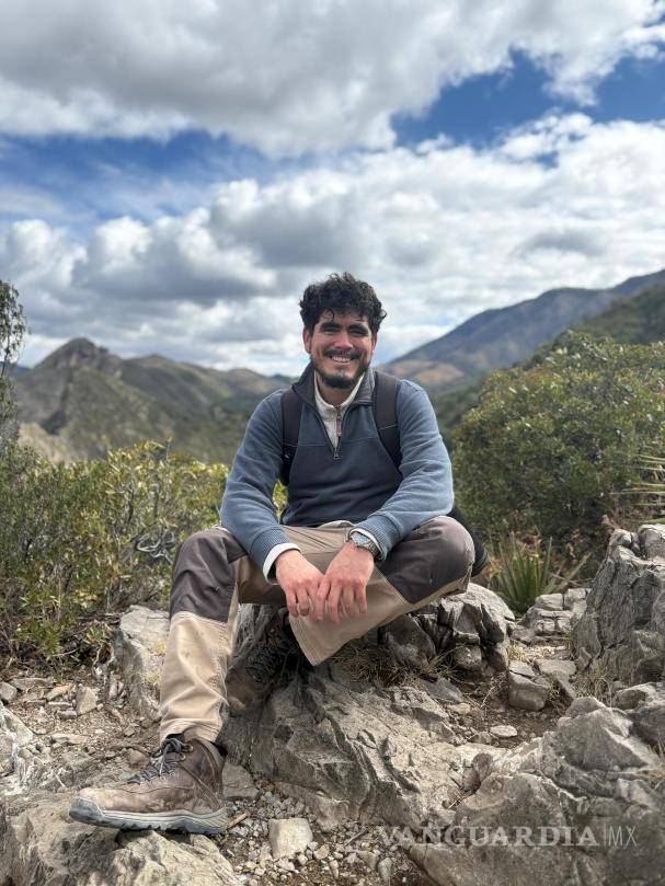 $!Para el poeta y escritor, Óscar Mesta, son las personas de a pie quienes mejor conocen la ciudad y saben, por esa cercanía, sobre las deficiencias peatonales de la misma.