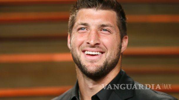 Tim Tebow ya se enfundó jersey de Mets