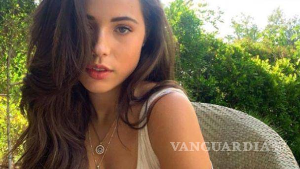 $!Aneliz Aguilar Álvarez se dedica a las redes sociales de su padre.