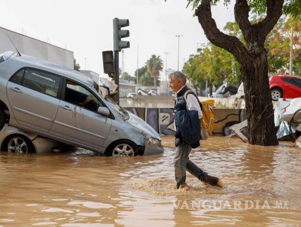 $!Terrible inundación en Valencia deja al menos 72 muertos y decenas de desaparecidos