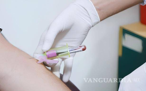 $!Los síntomas del dengue pueden aparecer hasta 14 días después de la picadura del mosquito, de acuerdo con el especialista del IMSS.