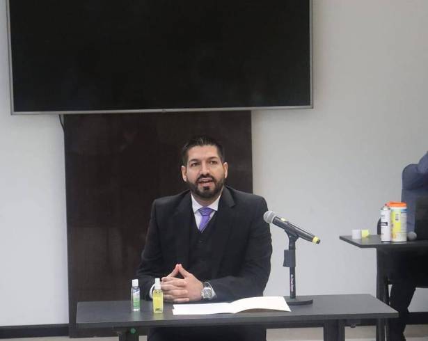 POLITICÓN: Lo expulsan del Sistema Anticorrupción de Coahuila por violento... ¡y se apunta para regresar!