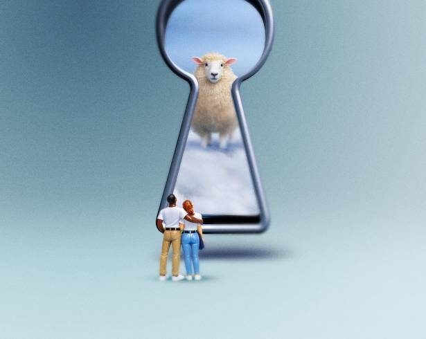 El sueño interrumpido no solo amenaza la paz de tu relación, sino que también es perjudicial para tu bienestar.