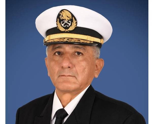 Toledo Guzmán tiene maestrías en Seguridad Nacional y Administración Naval.