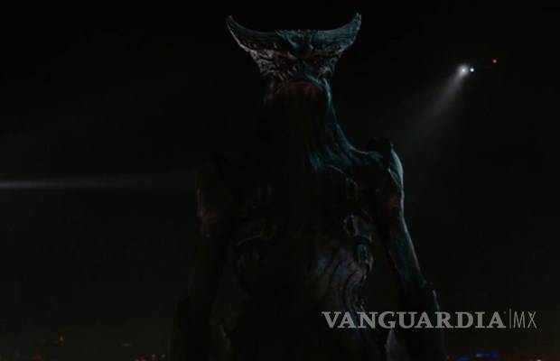 $!Anne Hathaway es un monstruo en “Colossal”