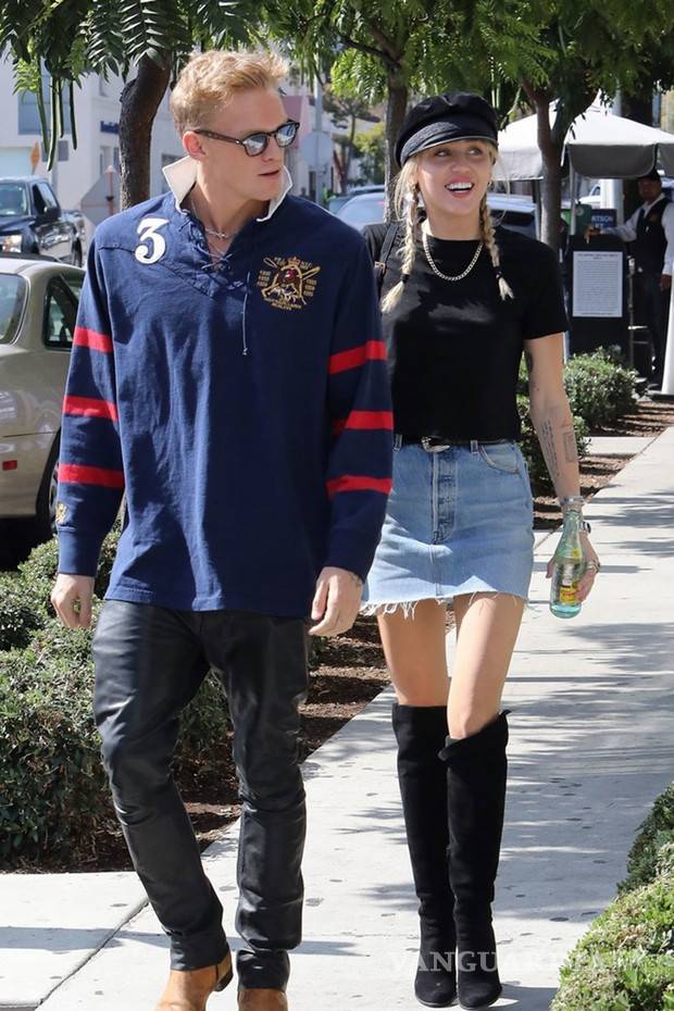 $!Miley Cyrus ahora está obsesionada con volver con Liam Hemsworth