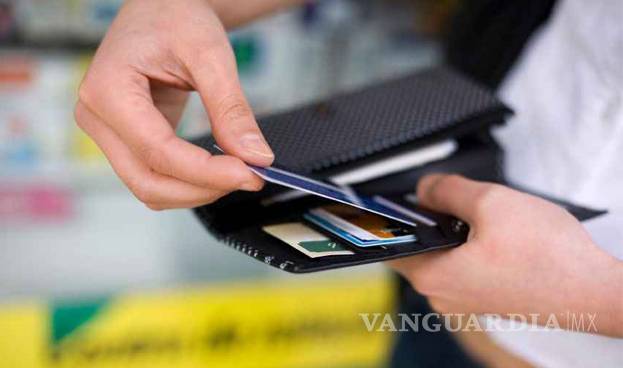 Crédito a empresas y familias está en su menor desarrollo en 4 años