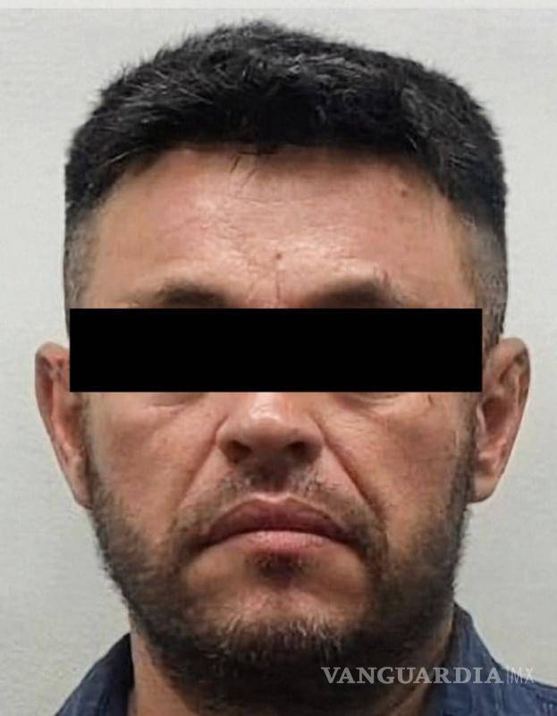 $!NL: Dejan en el Penal a hombre que dejó abandonados dos cuerpos en la cajuela de un auto