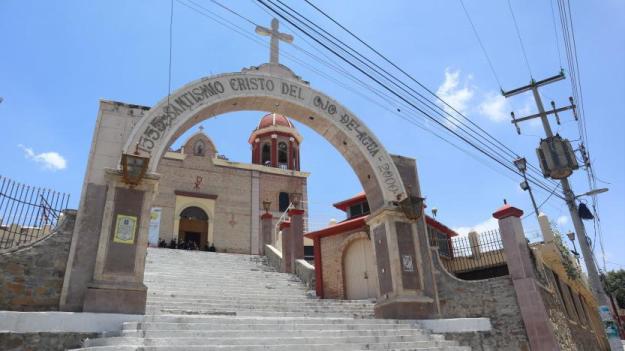 $!Con la mejora de la iglesia, se espera un incremento en la afluencia de visitantes, dijo el párroco Ignacio Flores.