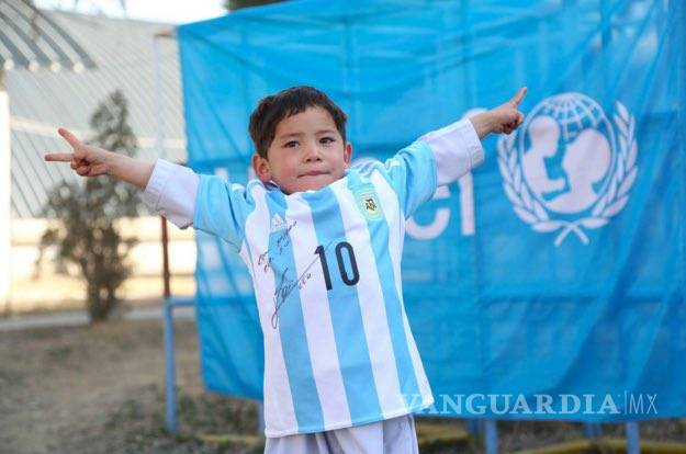 $!Messi envía camisetas firmadas a niño afgano