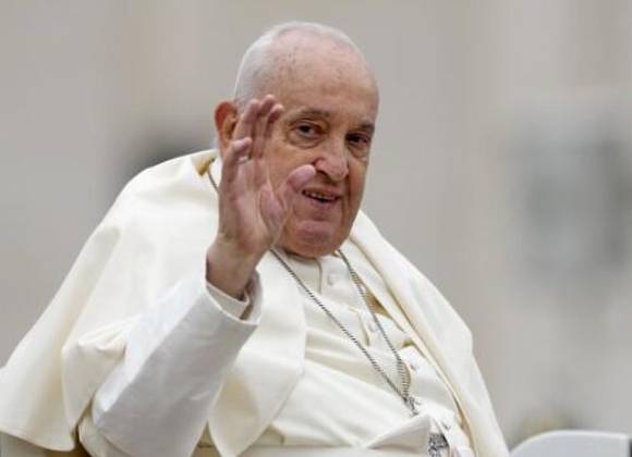 Muere el primer líder Latinoamericano de la Iglesia Católica