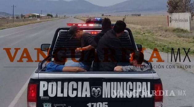 $!Detienen a 10 personas por iniciar fogata en Mesa de las Tablas, Coahuila