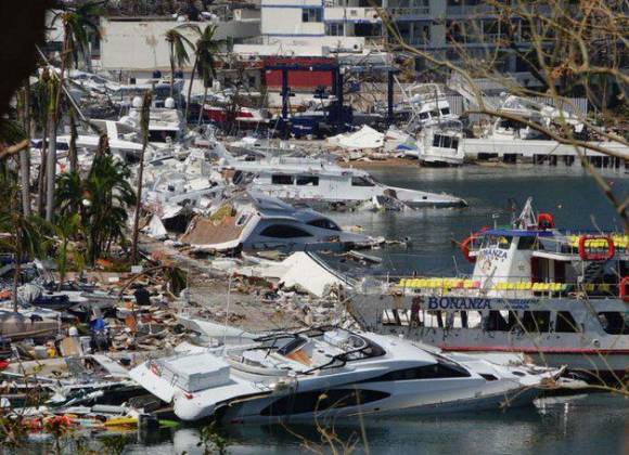 Murieron 20 tripulantes de un yate en Acapulco tras paso de Otis, habrían más desaparecidos