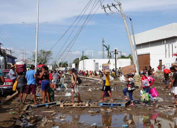 Suman 43 personas fallecidas a causa de ‘Otis’ en Guerrero; energía será restablecida el lunes, asegura AMLO