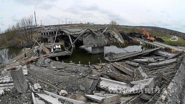 $!Rusia destruyó por completo el aeropuerto de Dnipro, en Ucrania