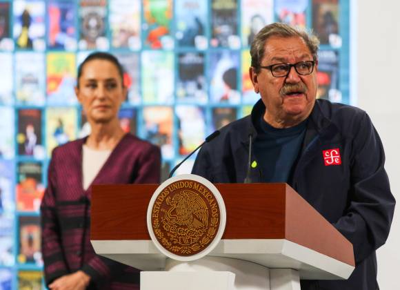 Plantea Paco Ignacio Taibo II la nacionalización de TV Azteca