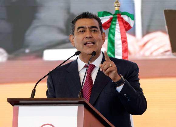 Deja Garduño INM el 1 de mayo; lo releva Sergio Salomón Cespedes