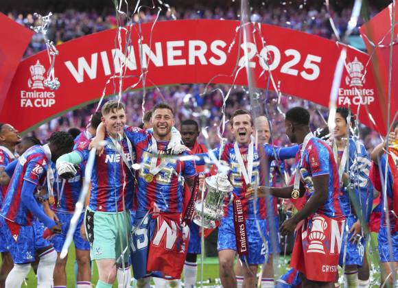 Guardiola y el City, sin títulos: Crystal Palace conquista la FA Cup