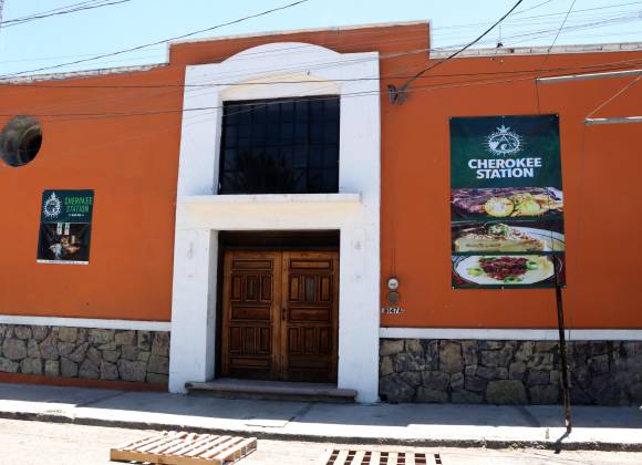 Se muda al norte de Saltillo el restaurante Cherokee Station