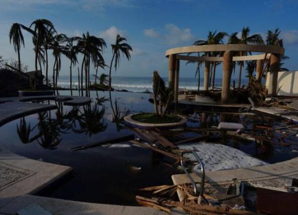 Ocho de cada diez hoteles de Acapulco quedaron dañados por huracán Otis