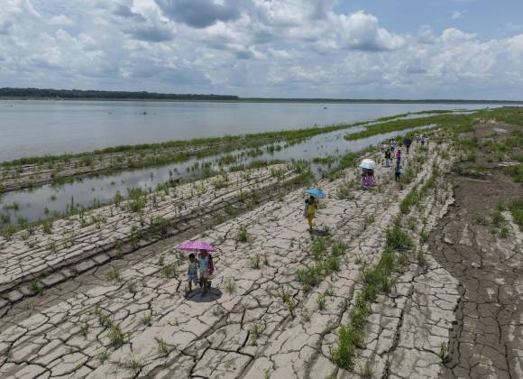 De diluvios a sequías, ¿está el cambio climático acelera ciclo del agua y provoca clima extremo?