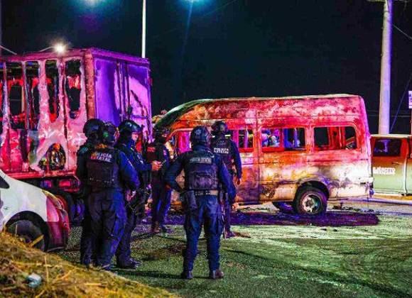 Asesinan a tres policías municipales en Sinaloa