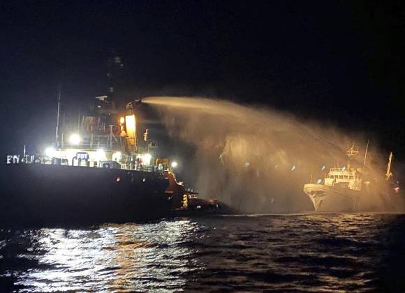 Denuncia la Coalición Flotilla de la Libertad que drones atacaron un barco que llevaba ayuda a Gaza