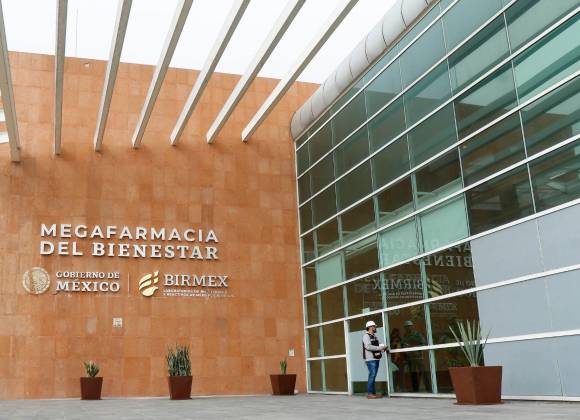 Se sigue investigando compra de medicamentos a sobreprecio: Sheinbaum