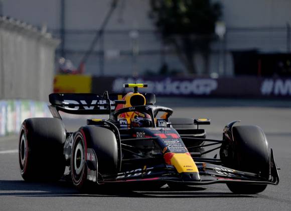 Checo Pérez arrancará quinto en el Gran Premio de México; Leclerc se lleva la pole position