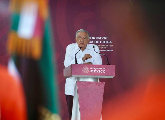 AMLO acknowledged the work of the Armed Forces against Hurricane 'John' in Guerrero