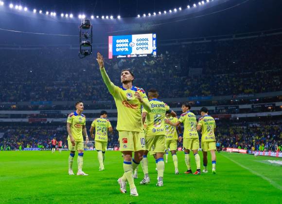 In the National Classic, América slaughters Chivas 4-0