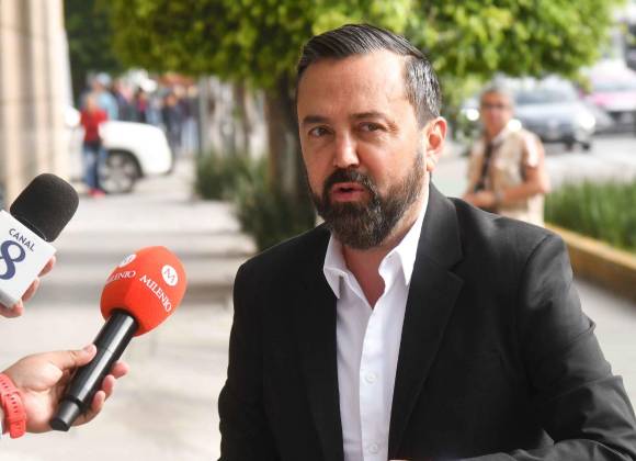 Adquirió vocero de Morena propiedad valuada en casi 5 mdd en Estados Unidos