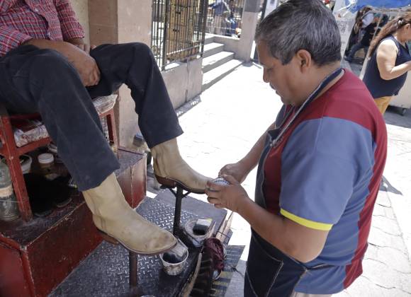 Postales de nuestra identidad urbana. Parte I: Los boleros