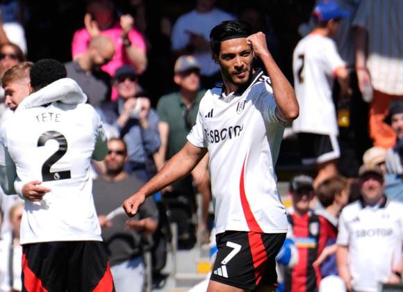Raúl Jiménez anota con el Fulham y llega a 11 goles en la Premier League
