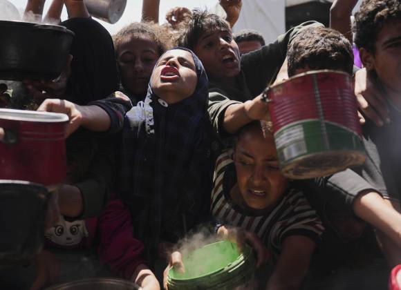 Deja 92 muertos nueva ofensiva de Israel en la Franja de Gaza