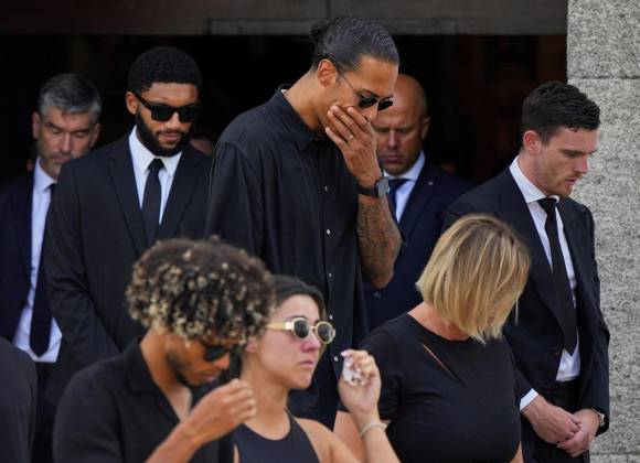 Cristiano Ronaldo no asiste al funeral de Diogo Jota y André Silva