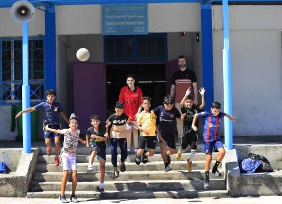 Israel cierra permanentemente seis escuelas de la ONU para palestinos