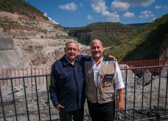 AMLO y Alfaro supervisan presa El Zapotillo; aseguran que en febrero ya estará operando 