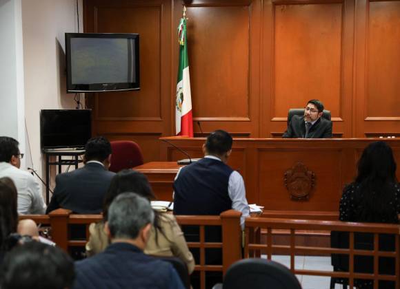 Denuncian al rector de Universidad Autónoma de Zacatecas por violación a menor de edad