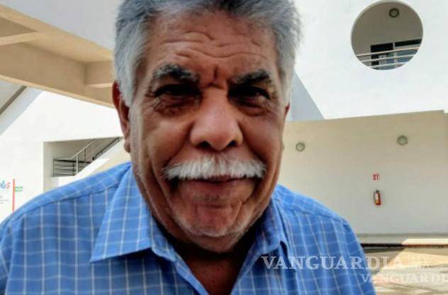 $!Brígido Moreno, de la fracción del Partido del Trabajo en Coalición con Morena y militante de UDC, recordó que esta ley reformaría los artículos 1, 5, 9 y 10, de la Ley Minera.