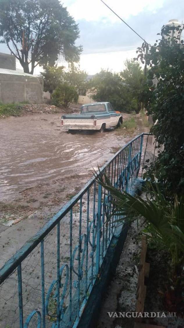 $!Desborde del arroyo de la colonia Guadalupe Victoria el pasado martes 16 de mayo.
