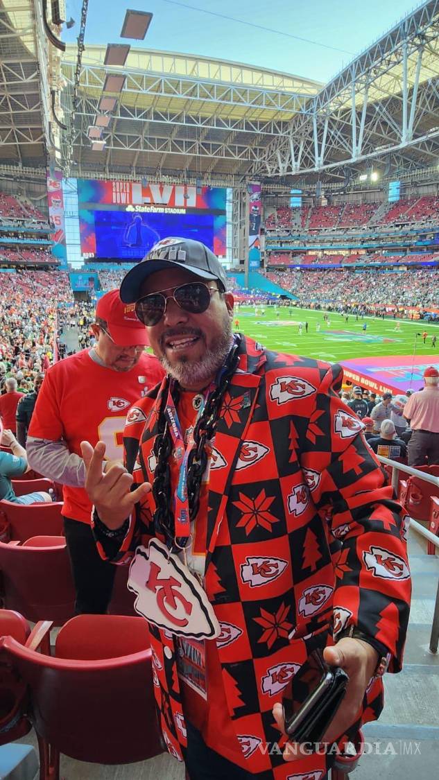 $!La última vez que Ernesto asistió a un SB fue cuando vio a su equipo campeón ante los Eagles de Filadelfia.