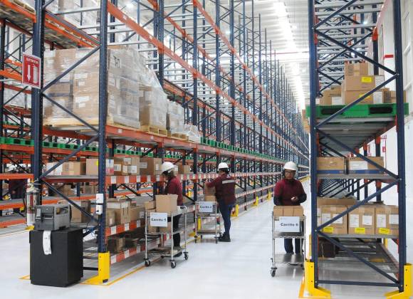 Anuncia Sheinbaum posibles multas por sobrecostos de medicinas