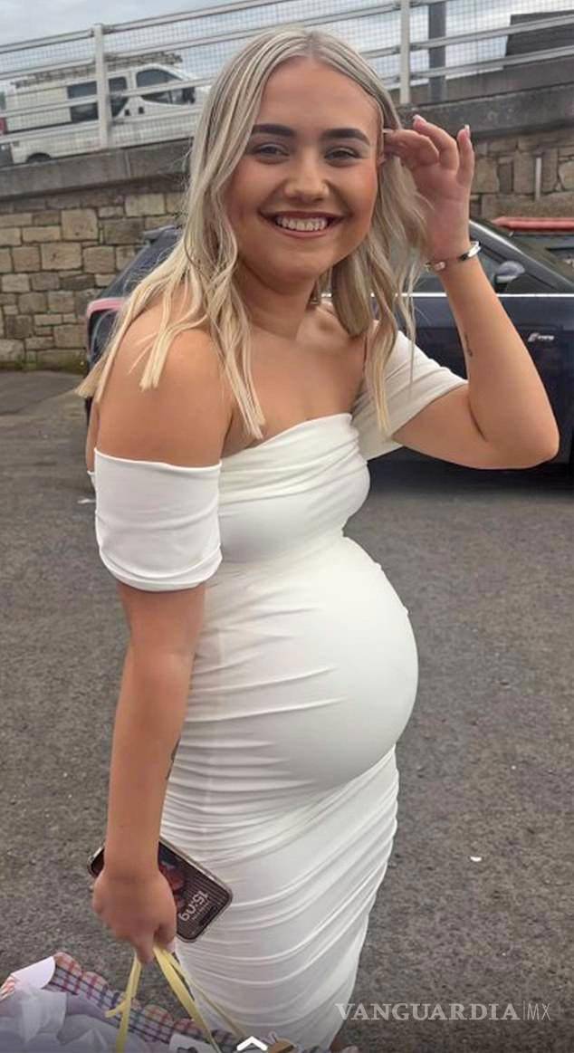 $!Joven escocesa finge embarazo, hace pasar a muñeco como bebé y anuncia su fallecimiento