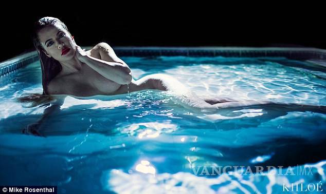 $!Khloé Kardashian muestra sus curvas