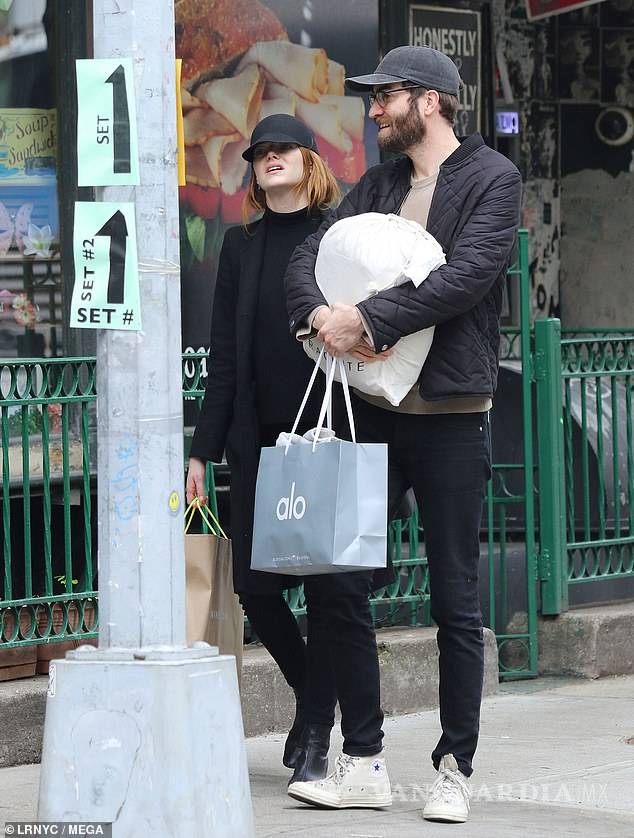 $!A Emma Stone ya le dieron el anillo