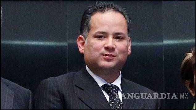 Remueven de titularidad de Fepade a Santiago Nieto