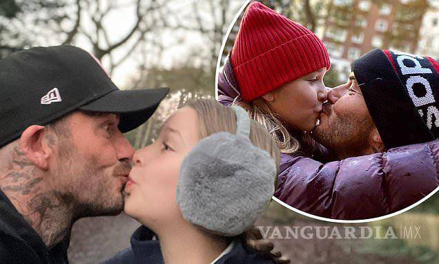 $!No es la primera vez que David Beckham publica una foto besando en los labios a su hija. En 2018, compartió una imagen similar