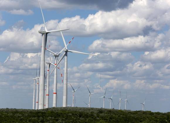 Ahorraría México con energías renovables mil 600 mdd