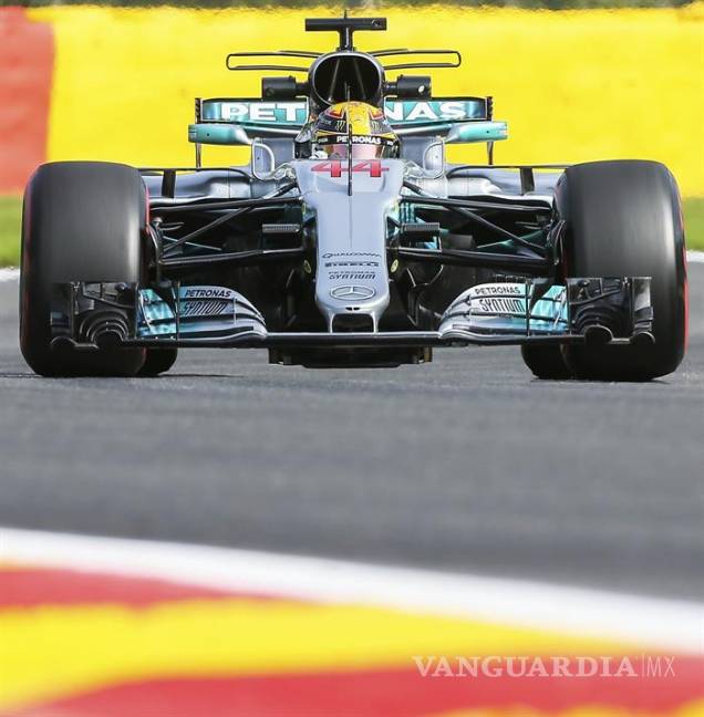 $!Hamilton vuelve a la acción decidido a acercarse a Vettel